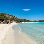 Marina Di Santa Giulia By Interhome * פורטו-וישיו